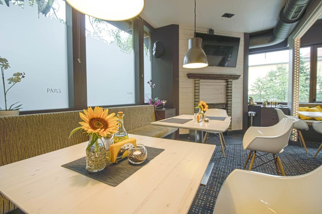 Edi Hotel Σόφια Εξωτερικό φωτογραφία